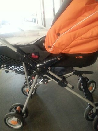 Carrito bebé y silla