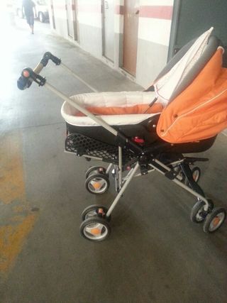 Carrito bebé y silla