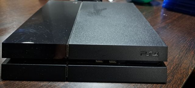 Pacchetto completo per PS4