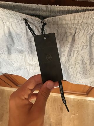 Bañador con las letras Philipp Plein