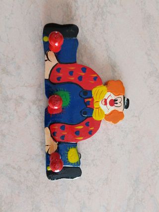 Appendiabiti in legno