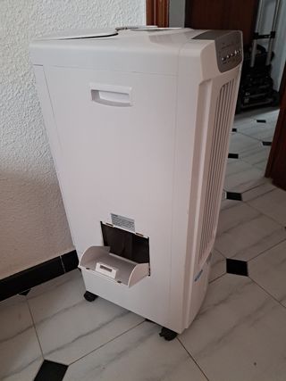 Ventilador con umificador