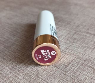 Batom Nude