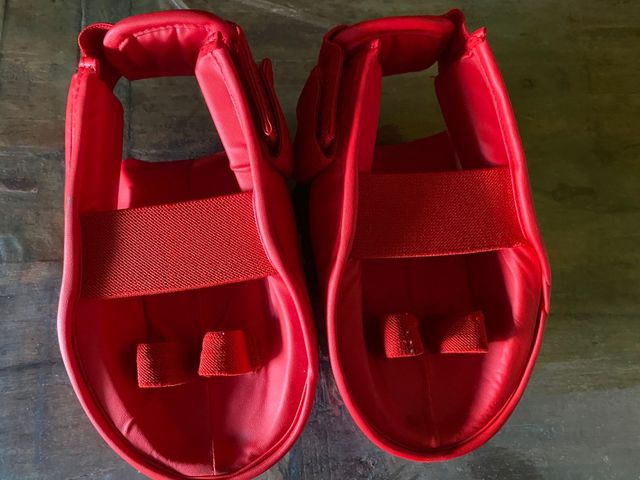 PARAPIEDI kumite KARATE DAEDO