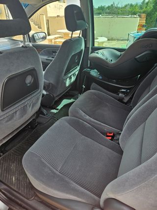 Ford Galaxy 2004