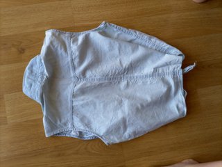 Camisa vaquera sin mangas para niña