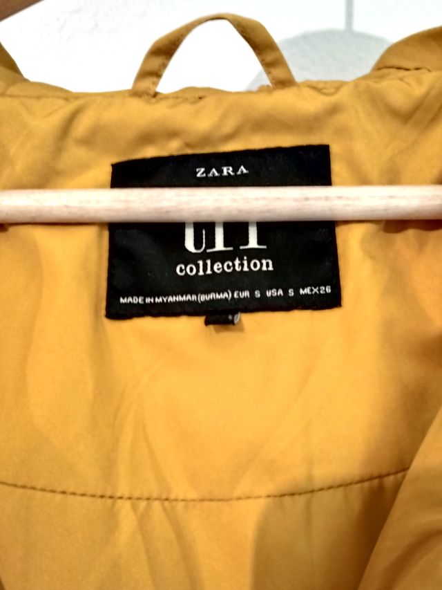 Plumifero oversize de Zara