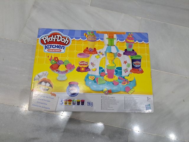 Play doh. Heladera
