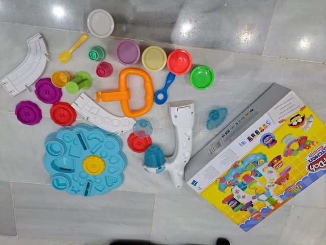 Play doh. Heladera