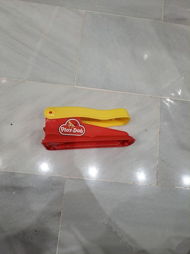 Play doh. Heladera