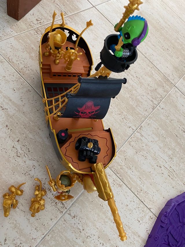Barco pirata Treasure X de segunda mano por 19 EUR en Igualada en WALLAPOP