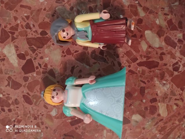 2 Figuras playmobil 