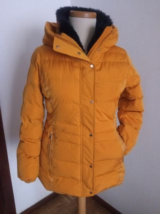 Plumas amarillo/ mostaza. Easywear