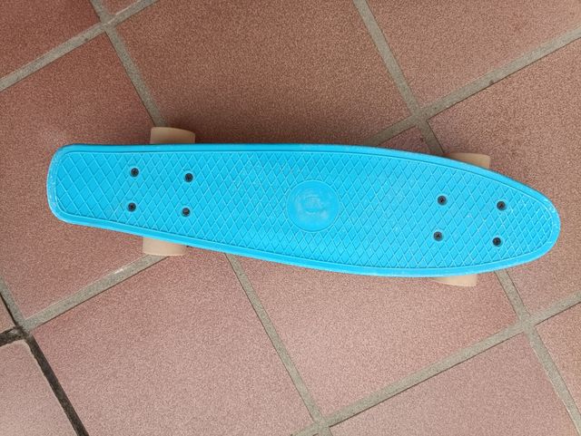 Monopatín Oxelo Play 500