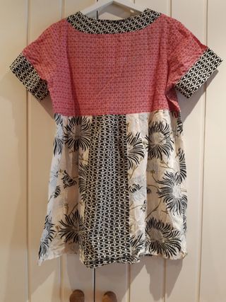 Bonita camisola multicolor talla L-42