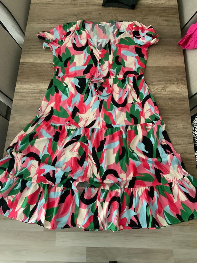 VESTIDO LARGO ESTAMPADO A ESTRENAR