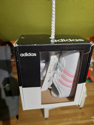 Zapatillas Adidas bebé 