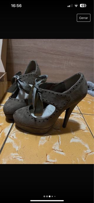 zapatos verdes caqui