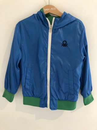 Chaqueta / Cortavientos Benetton / Talla 4-5años