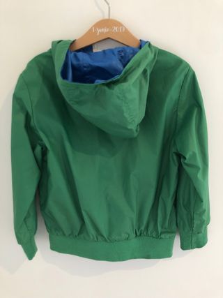 Chaqueta / Cortavientos Benetton / Talla 4-5años