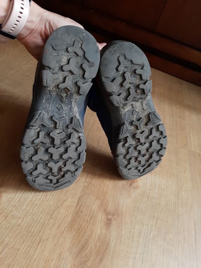 Botas de montaña y treking impermeable (T 34)