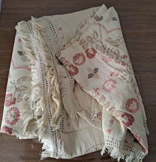 Dos colchas finas
