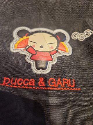 Bolso negro  de Pucca