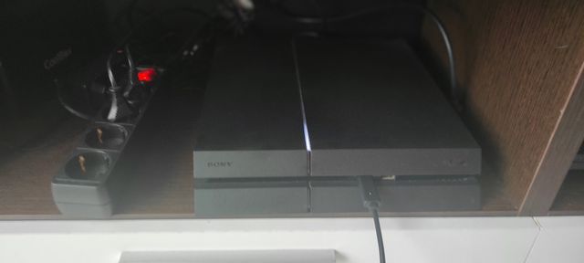 PS4 500 Gb + Disco duro 500Gb
