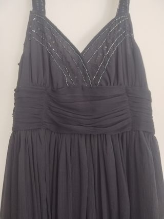 Vestido fiesta azul marino.