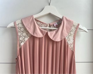 Vestido rosa Sikka London