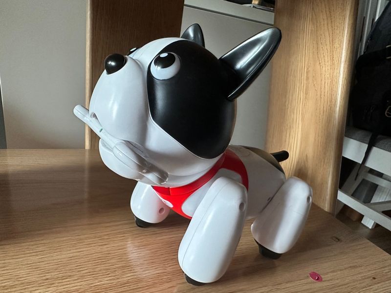 Battery Operated Sharper Image Duke The Puppy Trainable Robot Toy