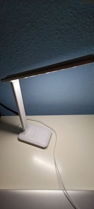 Lámpara escritorio plegable