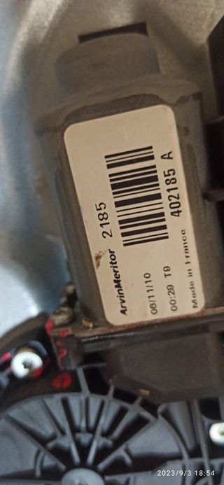 Motor elevalunas Kia Proceed 