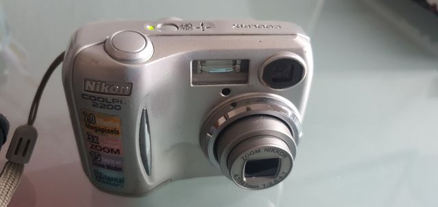 Cámara Digital Nikon 2200