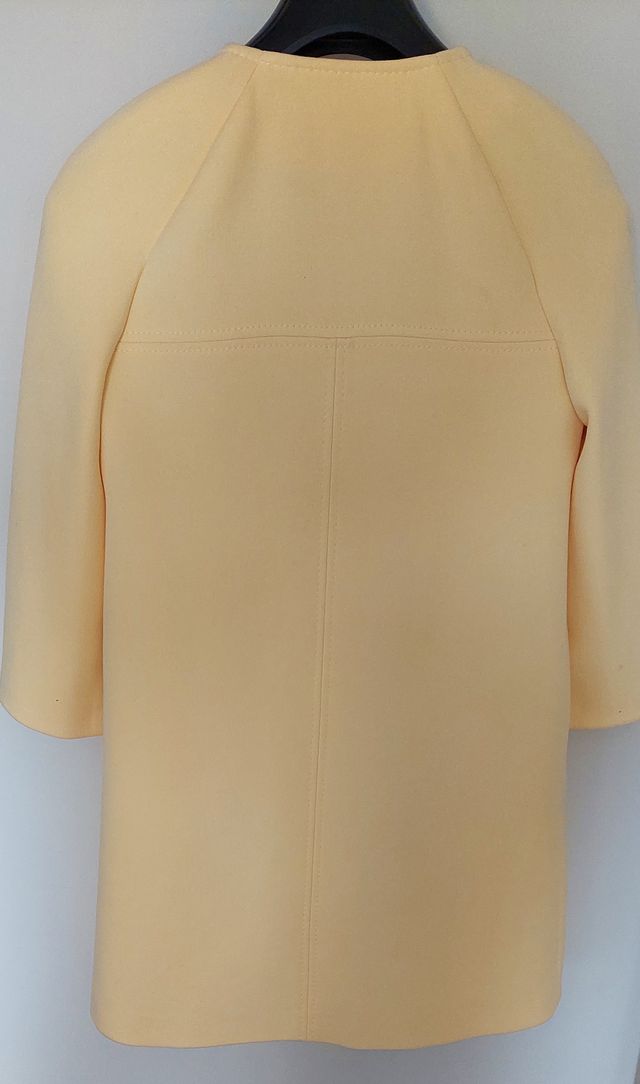 Abrigo ZARA manga francesa estilo años 50