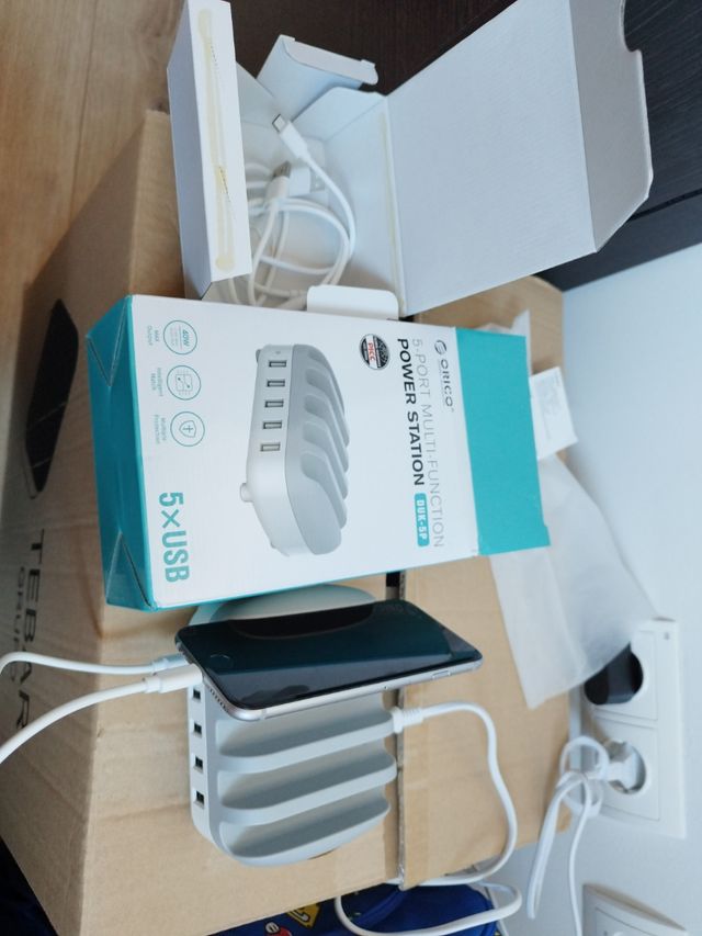 Base multicargador orico