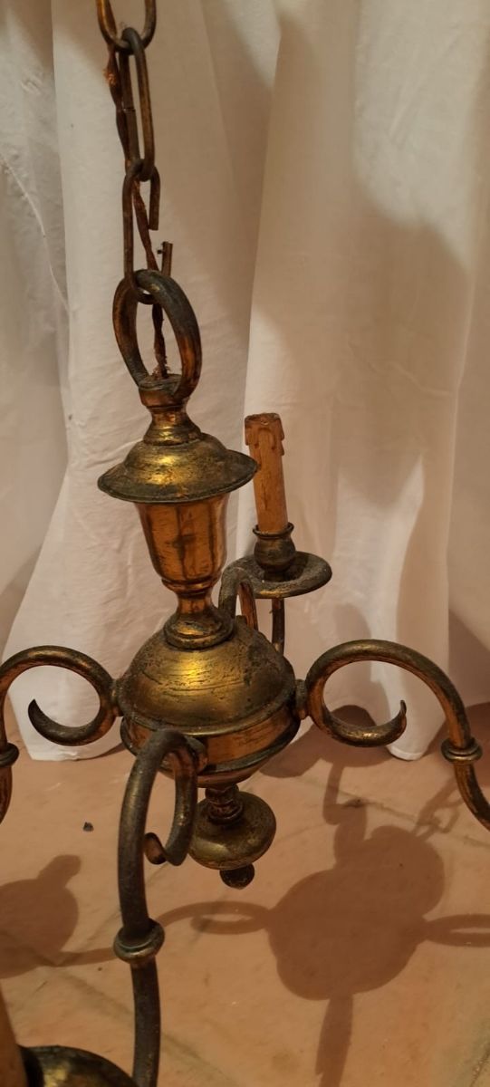 Lámpara de techo antigua