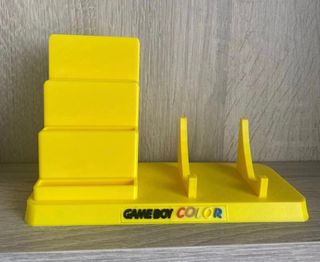 Soporte Game Boy Color + 4 porta juegos amarillo