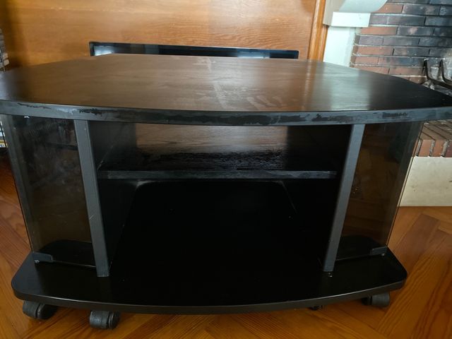 MESA PARA TELEVISION