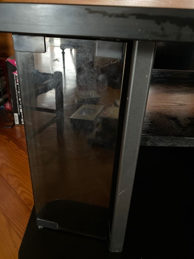 MESA PARA TELEVISION