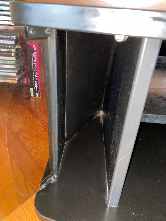 MESA PARA TELEVISION