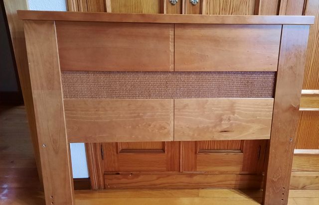 Cabecero de 1,05 pino macizo