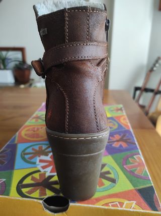 Bota baja Art   talla 39