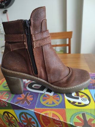 Bota baja Art   talla 39