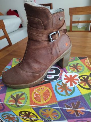 Bota baja Art   talla 39