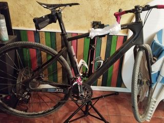Gravel completa de carbono