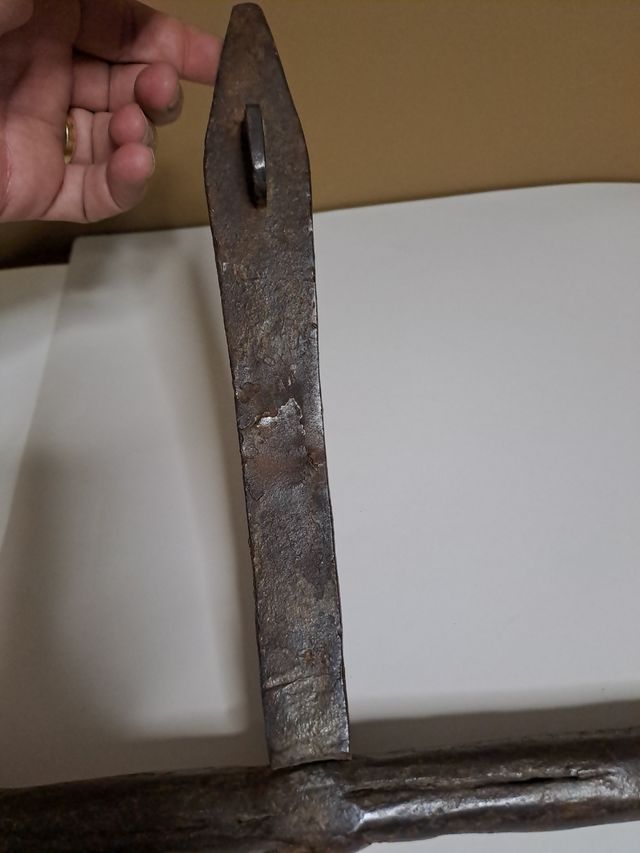 Antiguo cierre aldaba