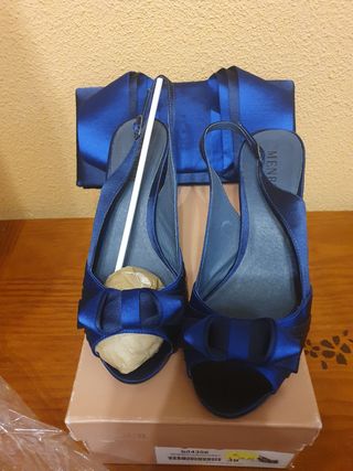 Conjunto sandalias y cartera 