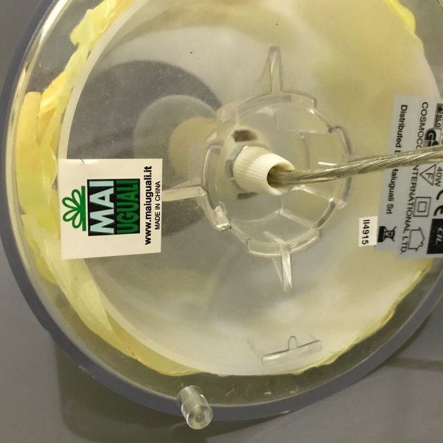 Lampada petali di Maiuguali