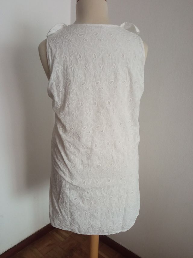 Vestido blanco. Valentina